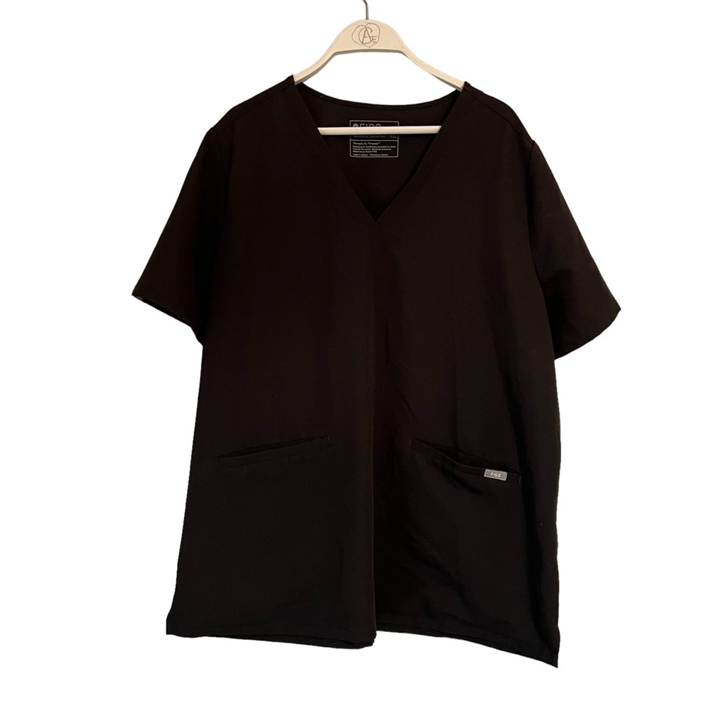 FIGS black scrub top xxl